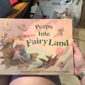 Vintage Book 1987 Peeps Into FairyLand